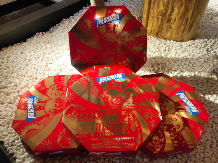 100+公司新年礼盒盘点，创意与年味的大爆炸！