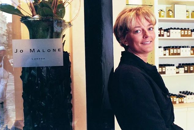 曾经的“沙龙香”之首祖玛珑，如何一步步成为了“街香”？